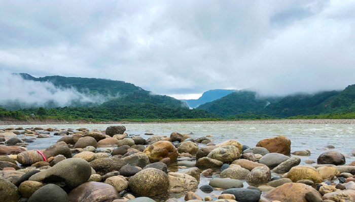 বসাদাপাথরে পর্যটন উন্নয়নের কাজে ধীরগতি